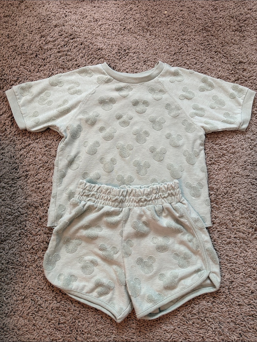 Mickey-Pattern 2 piece sage green set size 4T